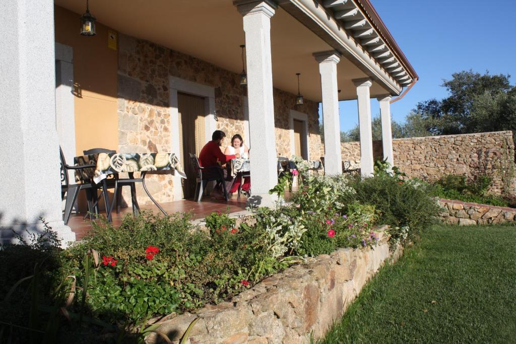 Apartamentos El Jardin Del Poeta Guijo de Granadilla Cameră foto